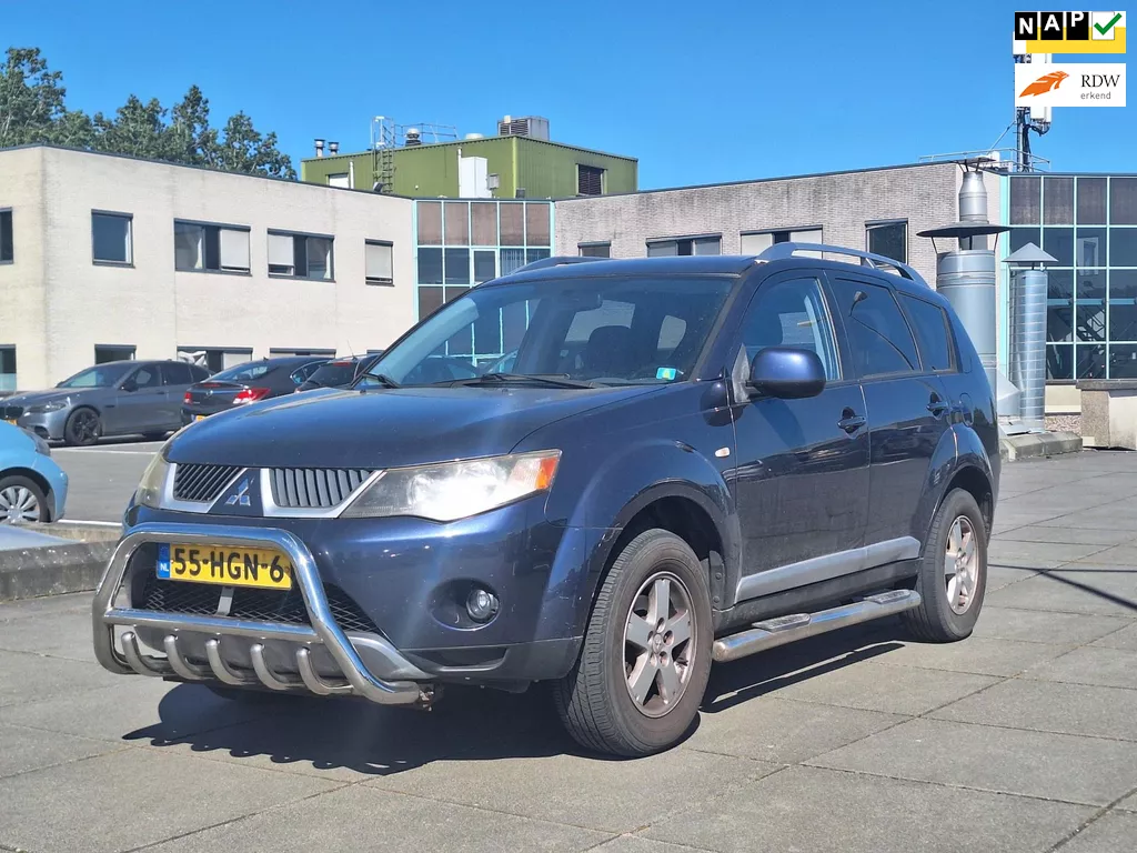 Mitsubishi Outlander &euro;3750,-2.4 Inspire Apk Trekhaak Airco