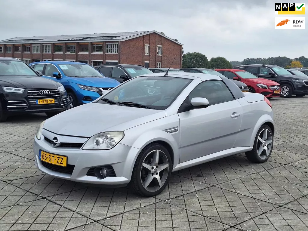 Opel Tigra TwinTop &euro;2650,-1.4-16V Sport Airco Apk 2026 Nap pas
