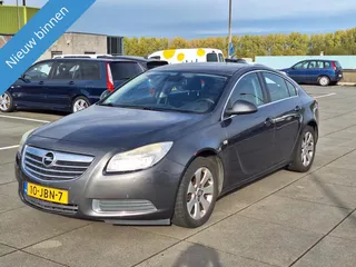 Opel Insignia &euro;4250,-1.6 Bus.Navi Trekhaak Apk 2026 Climate