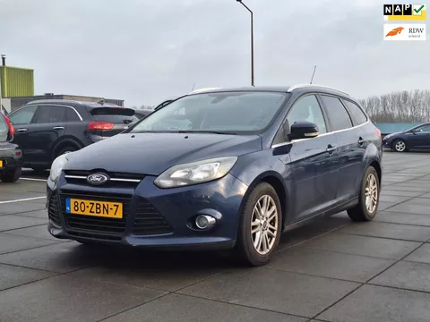 Ford Focus Wagon &euro;4949,-1.0 EcoBoos Titanium Navi Trekhaak Climate Control E5